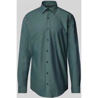 BOSS Slim Fit Businesshemd mit extra langem Arm Modell 'HANK' in Gruen, Größe 41L von Boss