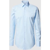 BOSS Slim Fit Businesshemd mit extra langem Arm in Hellblau, Größe 40L von Boss