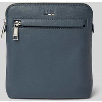 BOSS Umhängetasche mit Label-Prägung Modell 'Ray' in Marine, Größe 1 von Boss