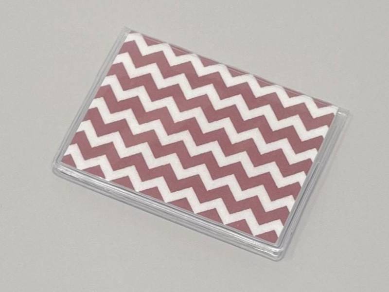 Kartenetui Mini Geldbörse Red Chevron von BostonLinz