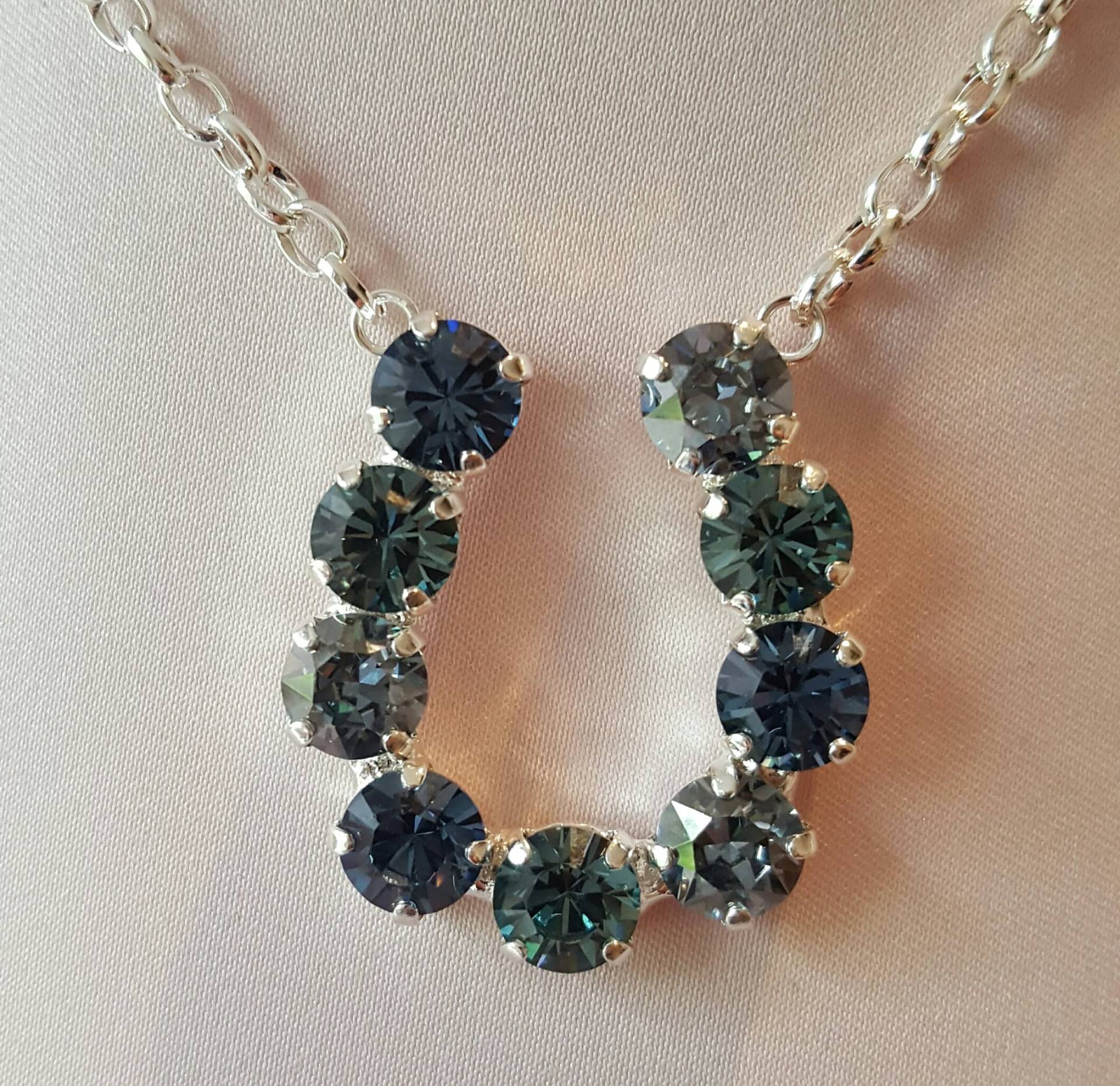 Blau Ombre Crystal Hufeisen Halskette Blau Ombre Crystal Hufeisen Halskette von BostonSparkleStudio
