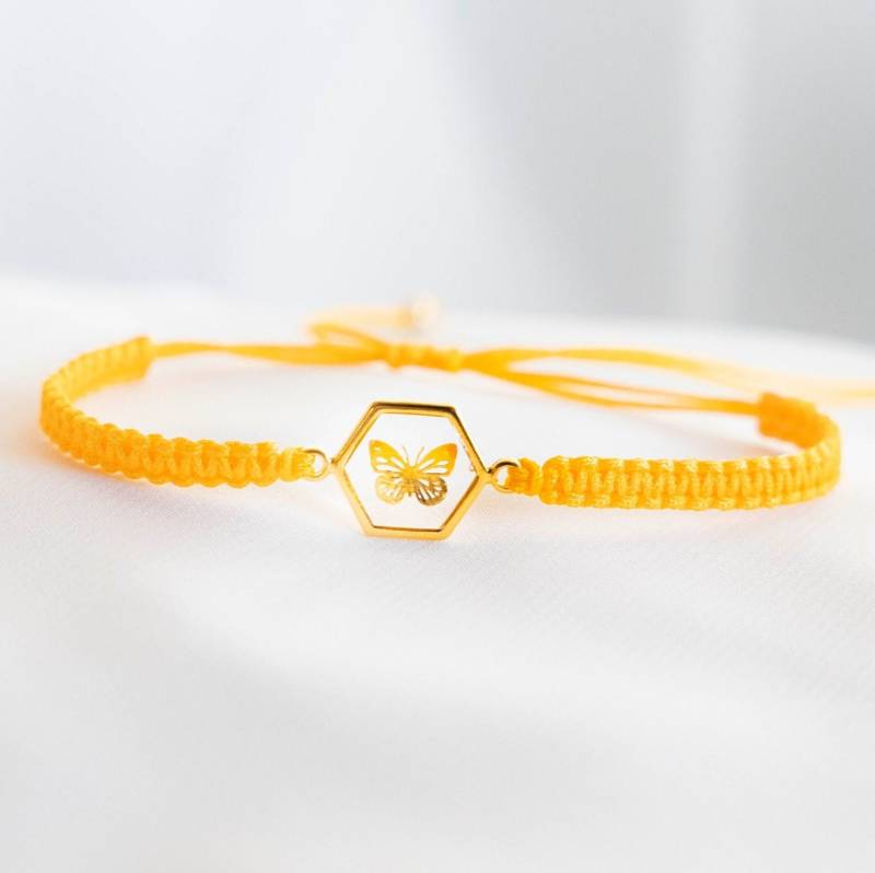 Gold | Makramee-Armband Mit Schmetterling Handgemacht von BotanaBijoux