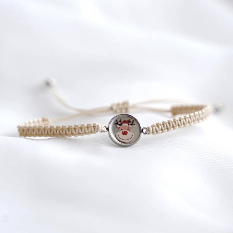 Silber | Weihnachtliches Makramee Armband Mit Elch von BotanaBijoux