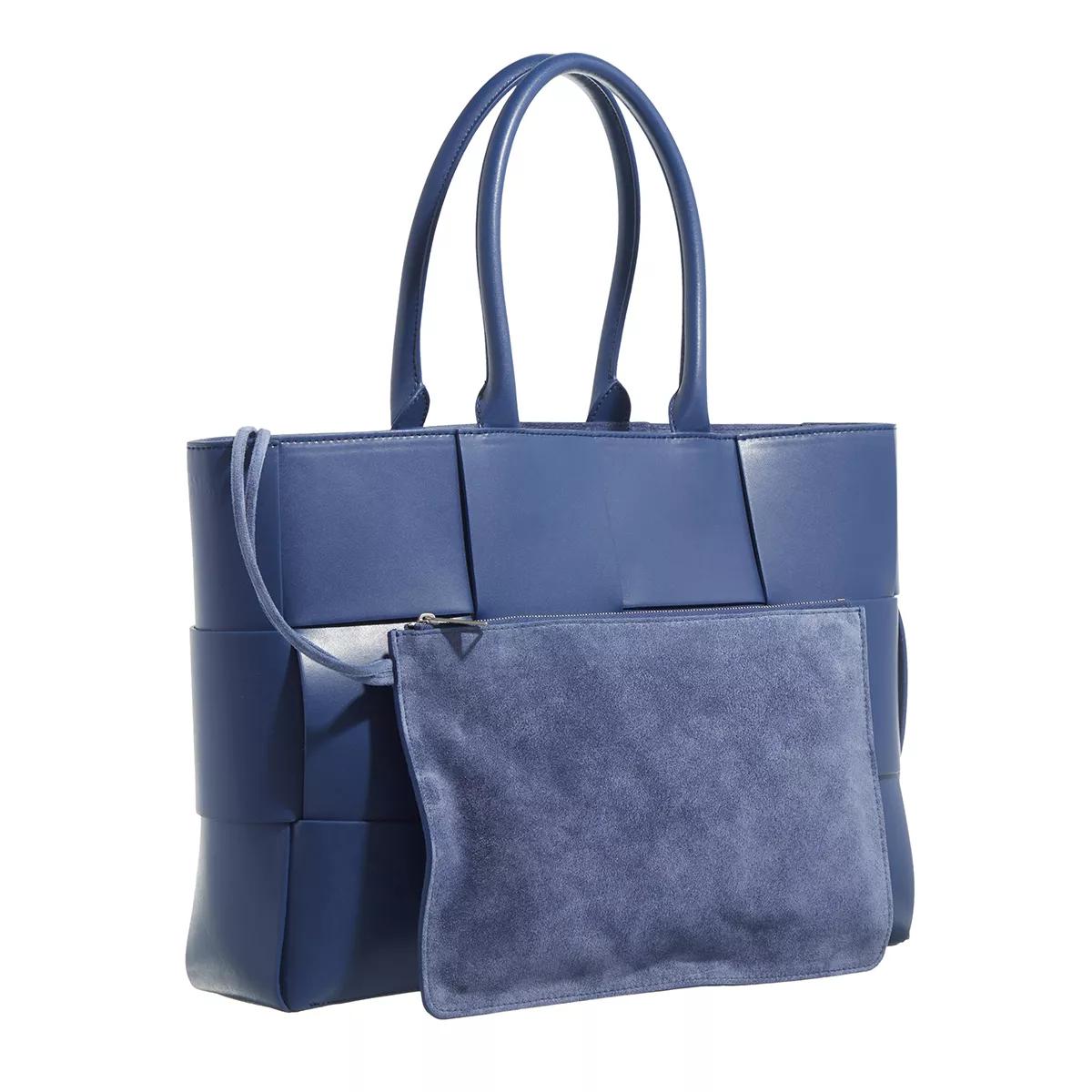 Bottega Veneta Umhängetaschen - Medium Arco Tote Bag - Gr. unisize - in Blau - für Damen von Bottega Veneta