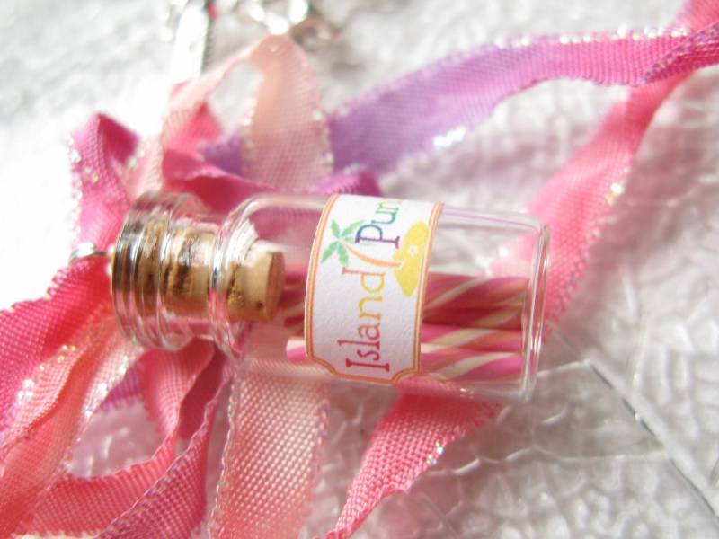 Insel Punsch - Handgemachte Candy Jar Halskette Rosa, Orange, Gelb Wirbeln Flasche Insel Punsch - Handgemachte Candy Jar Halskette Rosa, Orange, Gelb Wirbeln Flasche von BottleneckJewelry