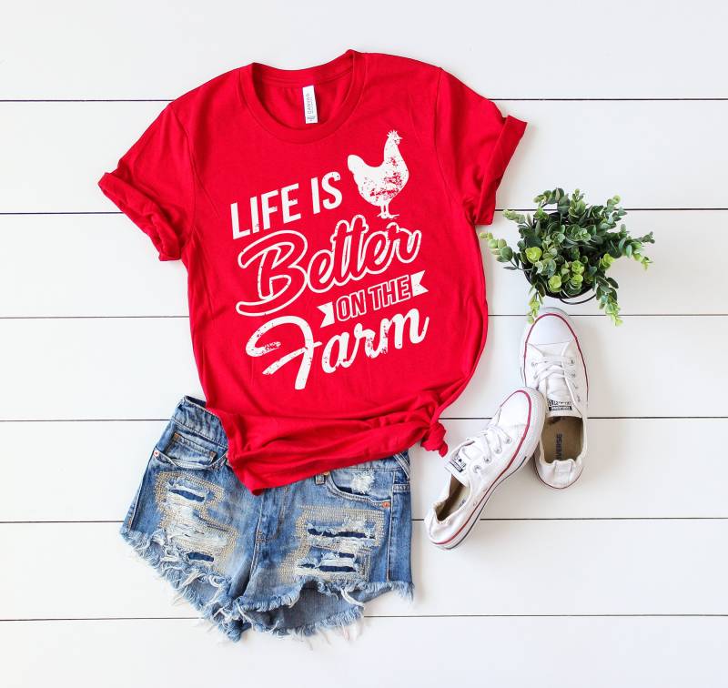 Das Leben Ist Besser Auf Dem Bauernhof - Süße Hühnerstall Land Lifestyle-Kurzarm Unisex T-Shirt von BoulderDesignStudio