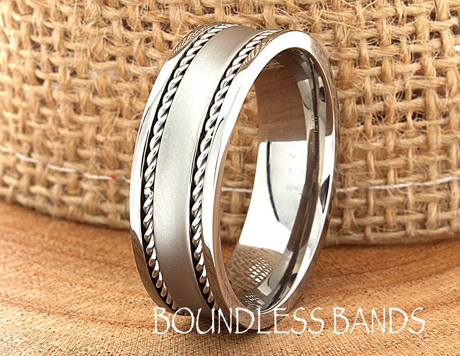 Hartmetall Ring Comfort Fit Gravur Personalisierter Ehering Verlobung Jahrestag Mann Silber Geflochten Graviert 7 Mm Klassisch von BoundlessBands