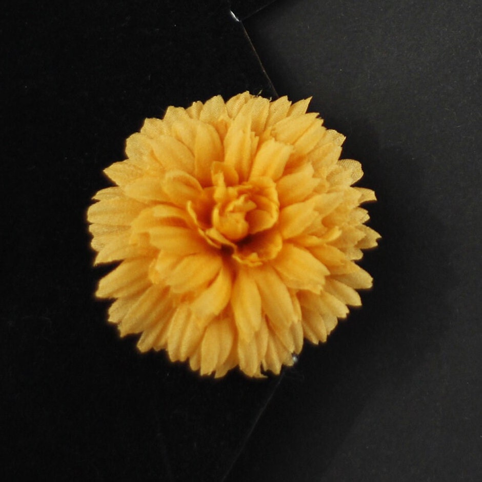 Chrysantheme Anstecknadel Herbst Boutonniere Für Männer von BoutOnniereByElen