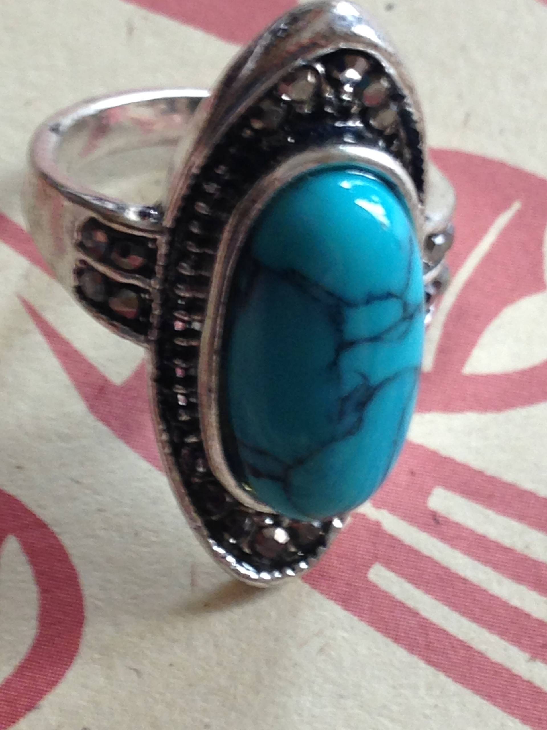 Sz7 Oval Türkis, Eloxierte Metallarbeiten Silber Ring Größe 7 von BoutiqueKRMamber