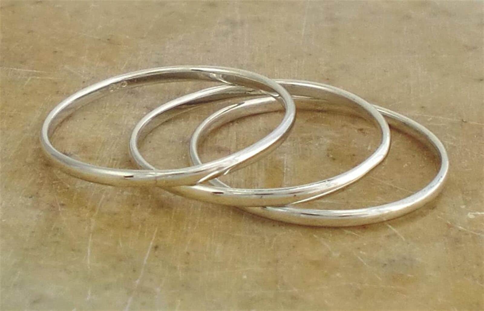Sz8 Handgemachte Zarte Sterling Silber Band 1, 0 Mm Dicke Größe 8 von BoutiqueKRMamber