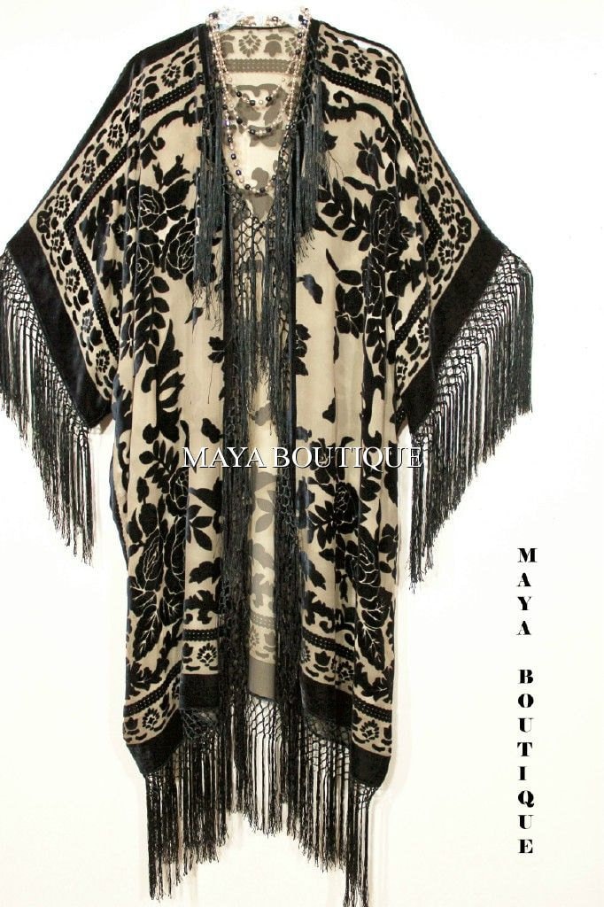 Fransen Jacke Kimono Duster Seide Ausbrenner Samt Taupe Schwarz Maya Matazaro Plus Fransen Jacke Kimono Duster Seide Ausbrenner Samt Taupe Schwarz Maya Matazaro Plus von BoutiqueMaya