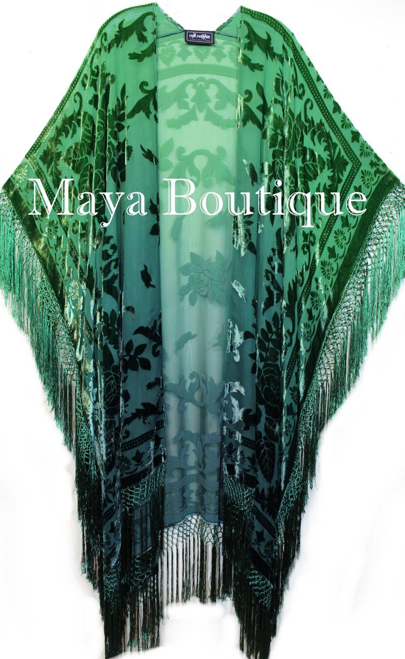 Grüne Ombre Tragbare Kunst Kimono Kaftan Fransenjacke Burnout Samt Handgefärbt Maya Grüne Ombre Tragbare Kunst Kimono Kaftan Fransenjacke Burnout Samt Handgefärbt Maya von BoutiqueMaya