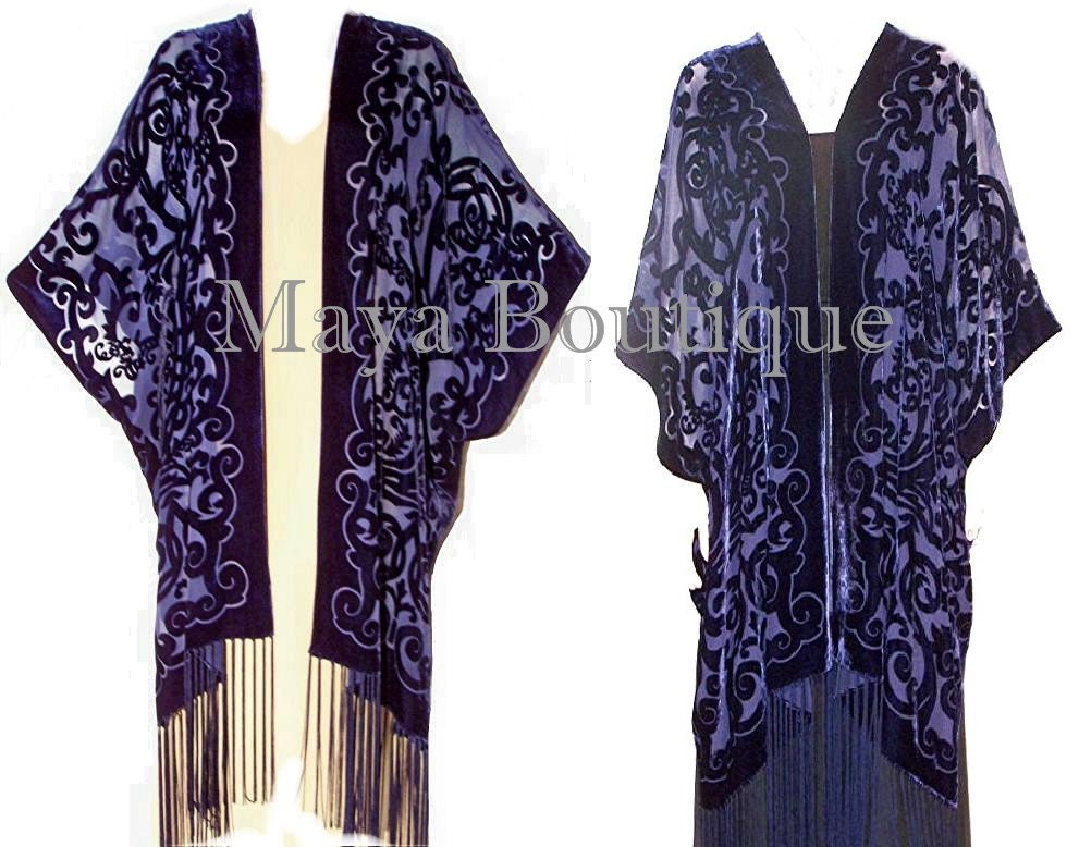Kaftan Kimono Ausbrenner Samt Jugendstil Dunkelblau Maya Matazaro von BoutiqueMaya