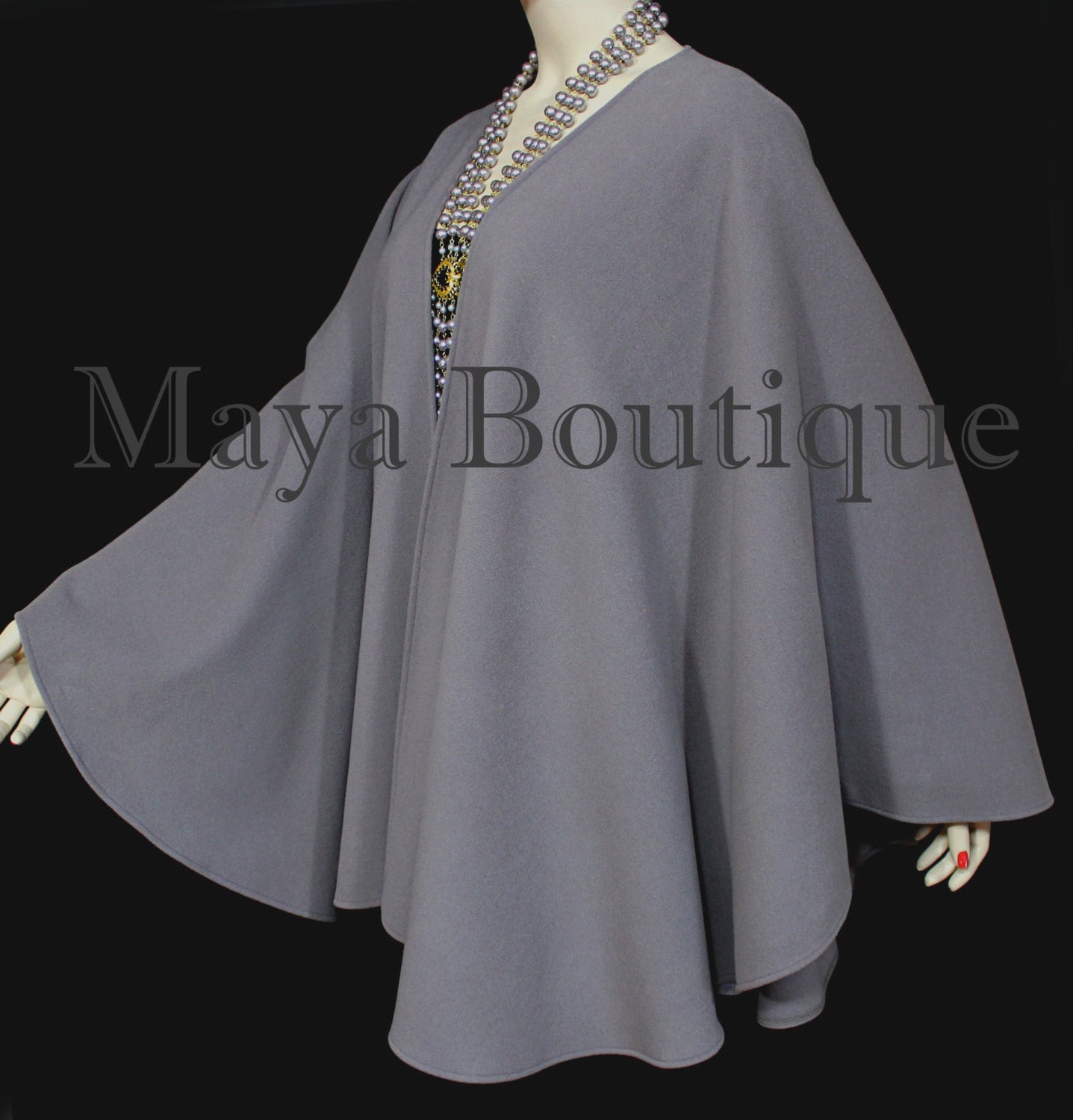 Lila Graues Cape Ruana Wickelmantel Wolle Kaschmir Mischung Von Maya Matazaro Usa Made von BoutiqueMaya