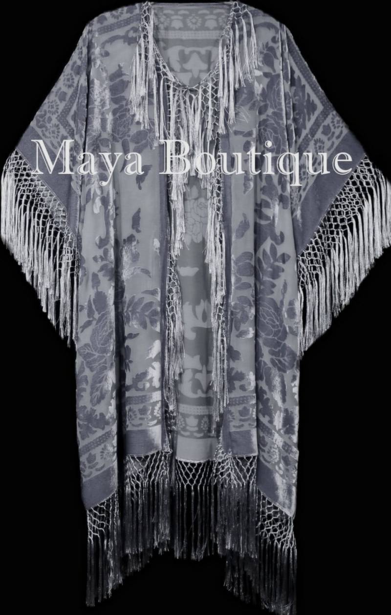 Silber Graue Fransenjacke Kimono Duster Seide Burnout Samt Maya Matazaro Plus Silber Graue Fransenjacke Kimono Duster Seide Burnout Samt Maya Matazaro Plus von BoutiqueMaya