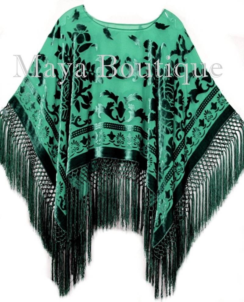 Smaragdgrüne Seide Burnout Samt Poncho Fransentuch Maya Matazaro Made in Usa Smaragdgrüne Seide Burnout Samt Poncho Fransentuch Maya Matazaro Made in Usa von BoutiqueMaya