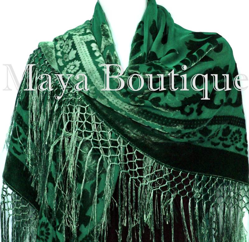 Smaragdgrüner Klavierschal Wrap Fransenschal Seide Burnout Samt Maya Matazaro Smaragdgrüner Klavierschal Wrap Fransenschal Seide Burnout Samt Maya Matazaro von BoutiqueMaya