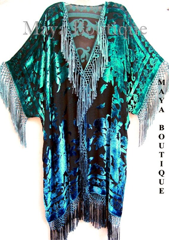 Tragbare Kunst Kimono Kaftan Fransenjacke Seide Burnout Samt Handgefärbt Teal Blau von BoutiqueMaya