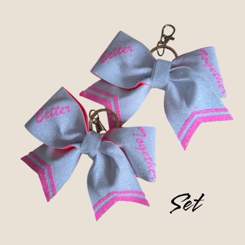 Schlüsselanhänger Glitzer , Cheerleading Mini Schleife Cheerleader Geschenk Cheercoach Cheerteam, Better Together von BoutiquebyBigMama