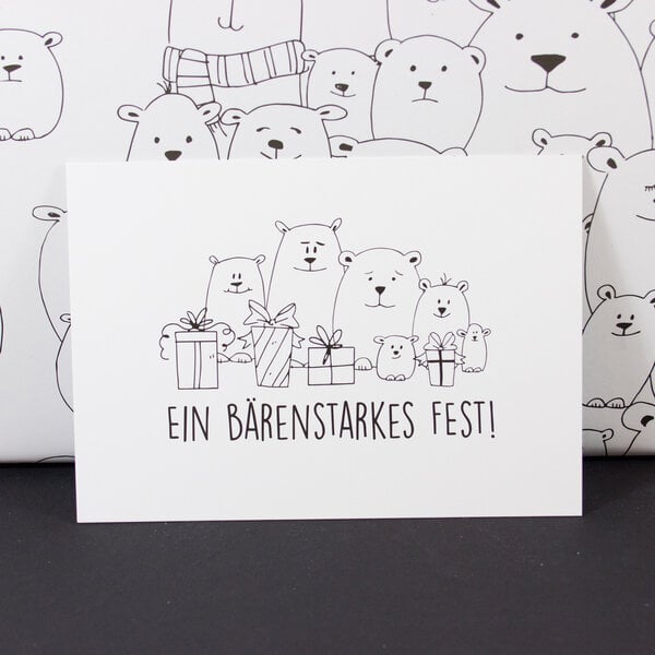 Bow & Hummingbird Postkarte "Ein bärenstarkes Fest" von Bow & Hummingbird