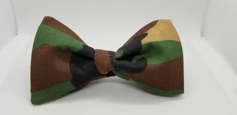 Camouflage Designer Freestyle Bowtiebyedj Camouflage Designer Freestyle Bowtiebyedj von BowTiesByEDJ
