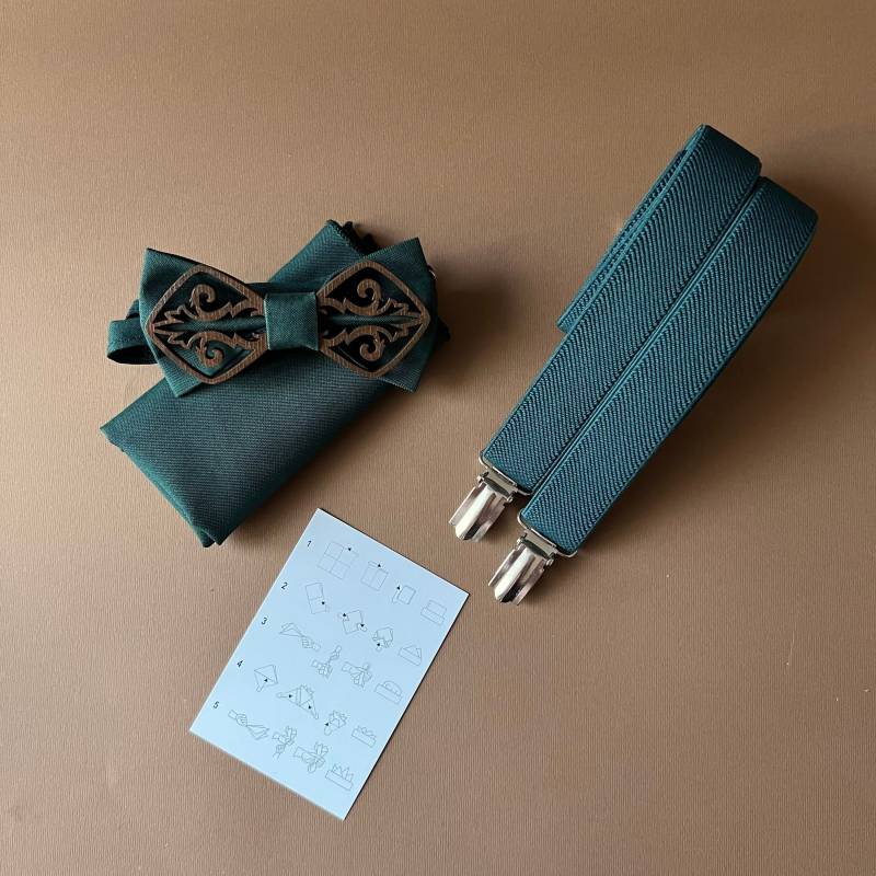 Handgefertigte Fliege Smaragdgrün Holzfliege Und Hosenträger.dunkelgrüne von BowtiebySofiaKitsul