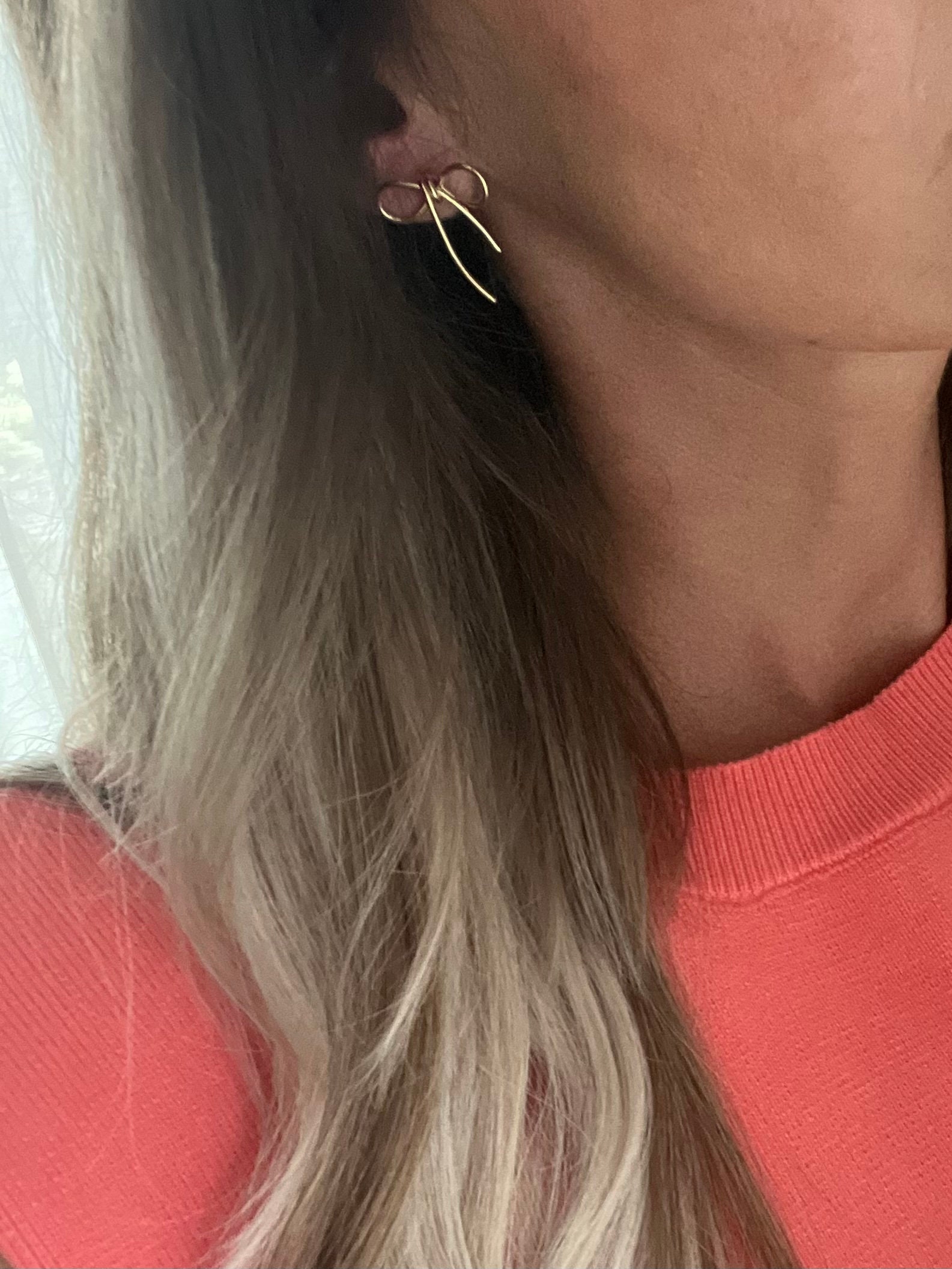 Ohrstecker Bow I Schleife Gold Zarte Schleifenstecker Mädchen Ohrringe von Brabiis