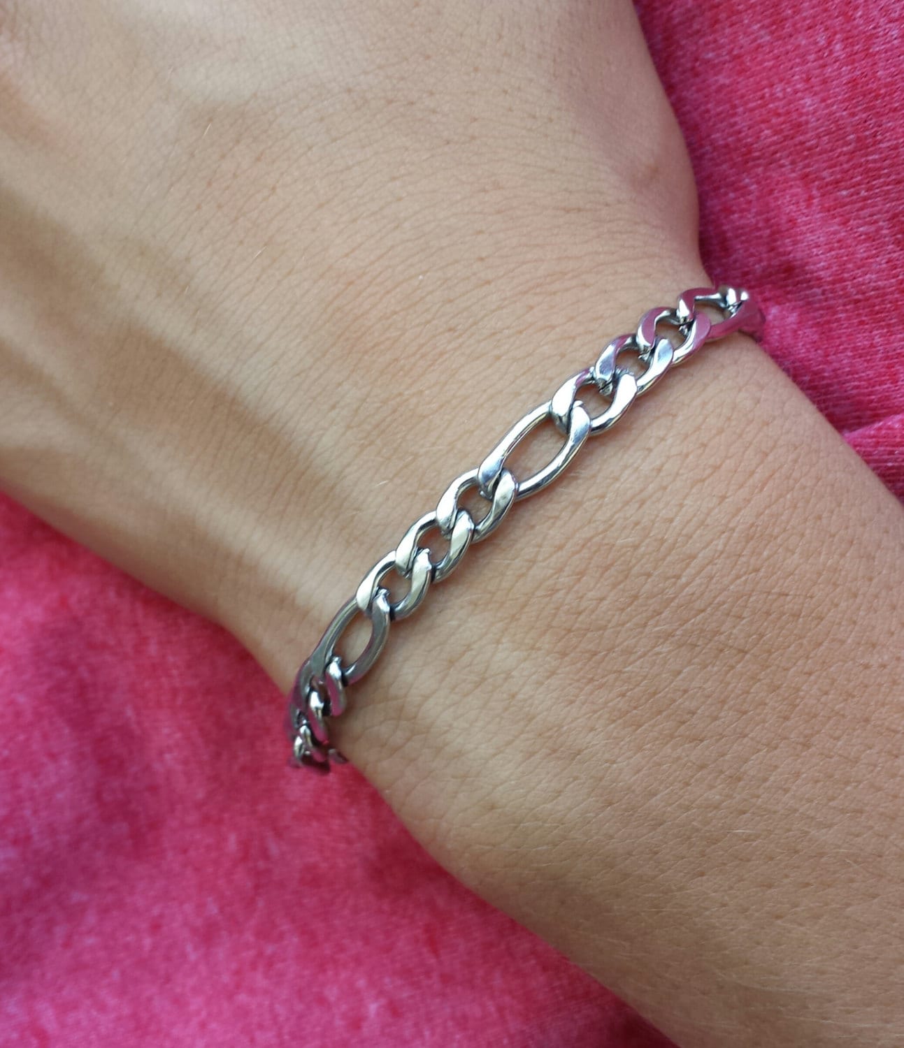 Edelstahlkettenarmband Unisex Im Figaro-stil Edelstahlkettenarmband Unisex Im Figaro-stil von BraceBelovedMen