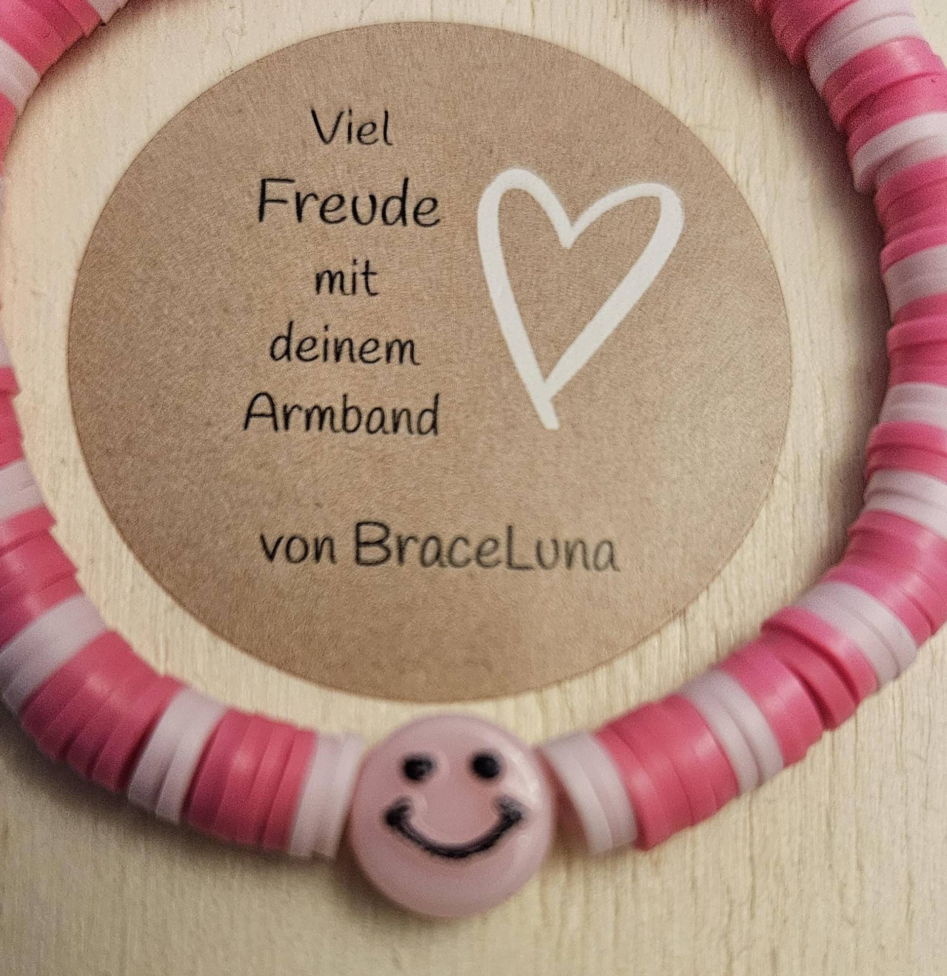 Smile Face, Perlenarmband, Armband, Heishi, Schmuck, Flache Perlen Smile Face, Perlenarmband, Armband, Heishi, Schmuck, Flache Perlen von BraceLuna