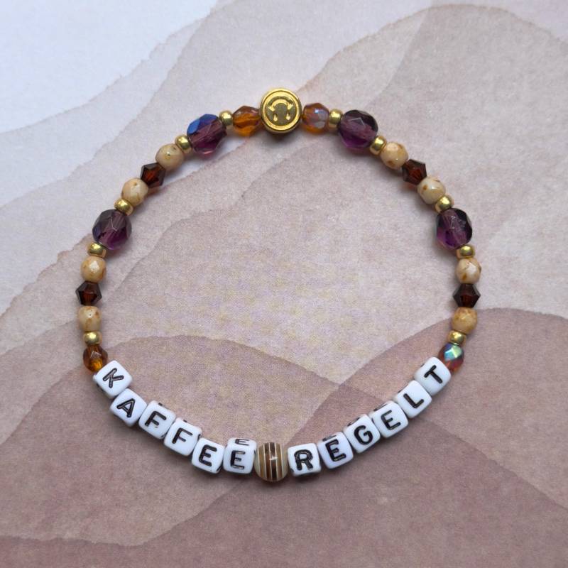 Coffee Junkie Armband „Kaffee Regelt" Coffee Junkie Armband „Kaffee Regelt" von BraceletCoffeeClub