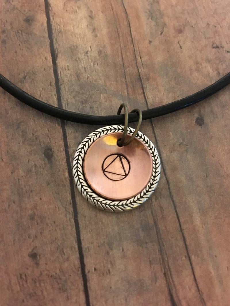 Nüchternheit Halskette - Genesung Schmuck Handgestempelte Kupfer 12 Schritte Aa Sucht Nüchternheit Halskette - Genesung Schmuck Handgestempelte Kupfer 12 Schritte Aa Sucht von BraceletsbyLinda