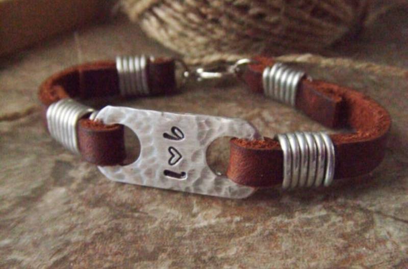 Paarstift-Armband, Personalisiertes Armband, Lederkupplungs-Armband, Verlobungs-Armband, Couples Jubiläums-Geschenk-Armband Paarstift-Armband, Personalisiertes Armband, Lederkupplungs-Armband, Verlobungs-Armband, Couples Jubiläums-Geschenk-Armband von BraceletsbyLinda