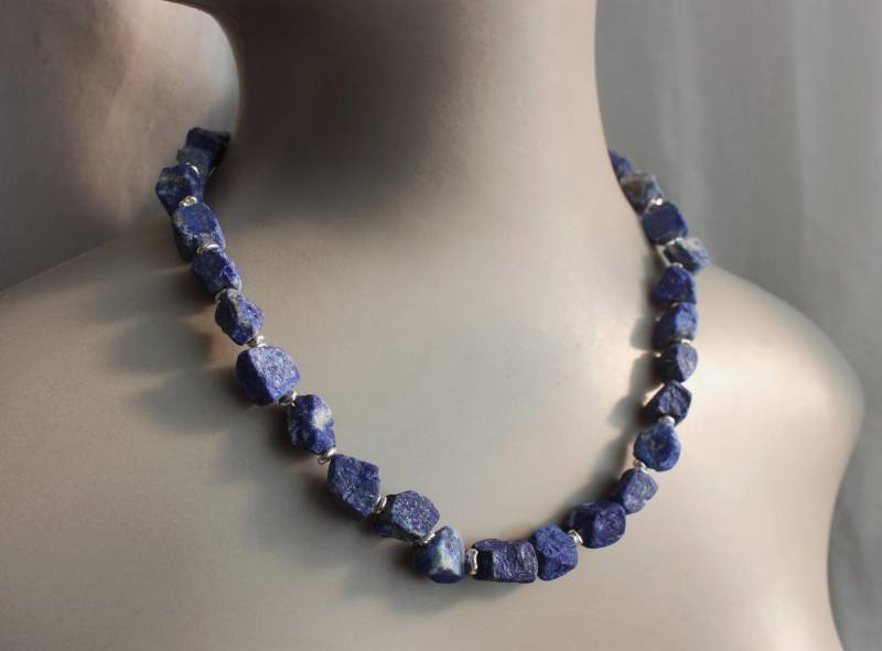 Necklace Lapilazuli Rohstein Und 925 Silber Necklace Lapilazuli Rohstein Und 925 Silber von BrahmandaMala