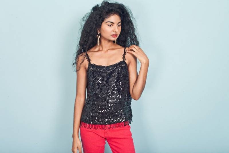 70Er Jahre Schwarz Pailletten Riemchen Bluse Jahrgang Fransen Top von BranchesVintage