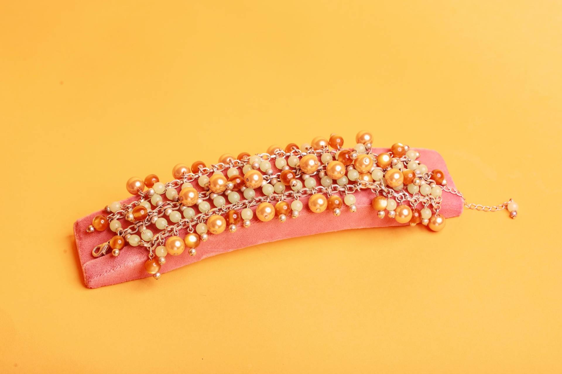 Vintage 80Er Jahre Silber Ton Orange Grün Perlen Baumeln Manschetten Armband von BranchesVintage