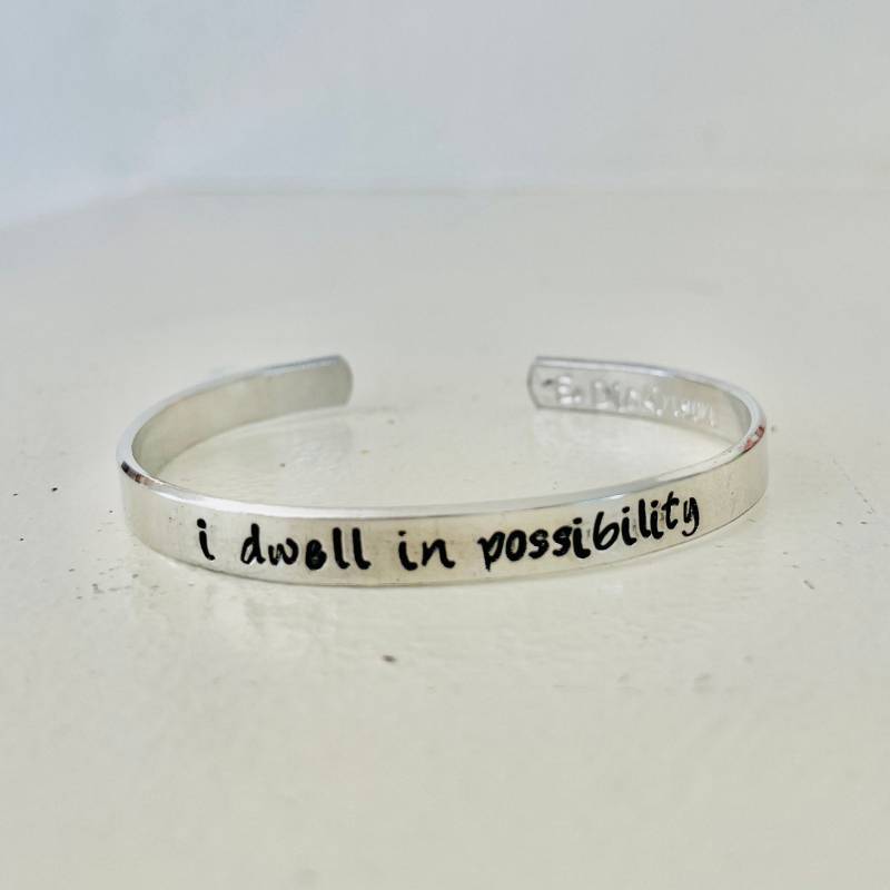 Emily Dickinson Liebhaber Von Literatur, Dichter Schmuck, Armreif Für Adventures von BrandedByBeazer