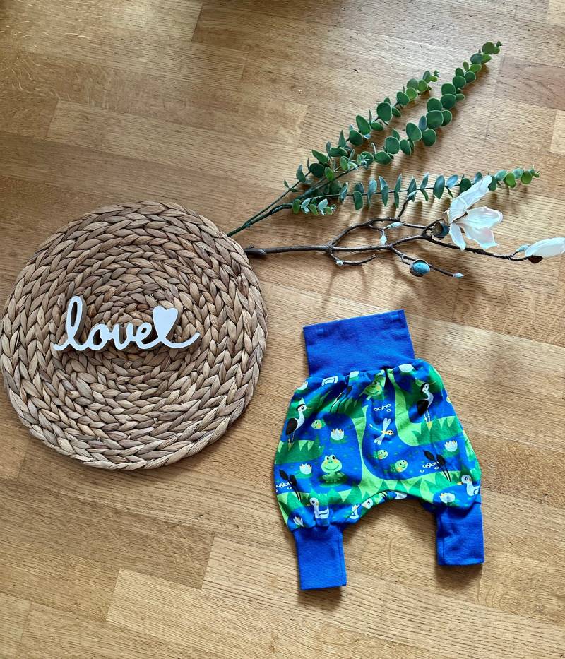 Pumphose Lang Mitwachshose "Frösche" 56/62 von BrandmadeRegensburg