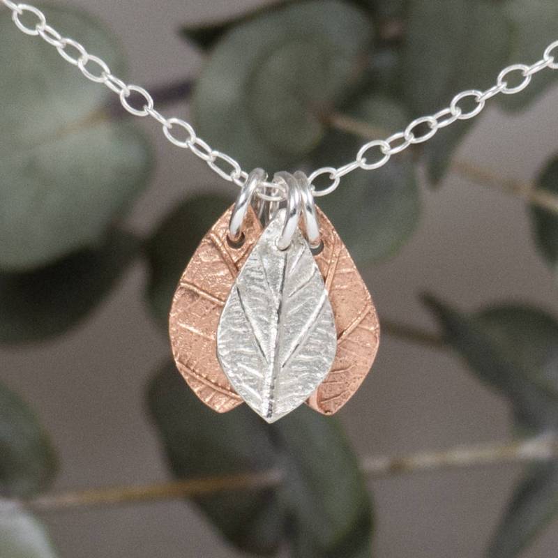 Kupfer Und Silber Blatt Halskette - Cluster Anhänger Geschenk Für Sie Wald Schmuck von BrassCatDesign