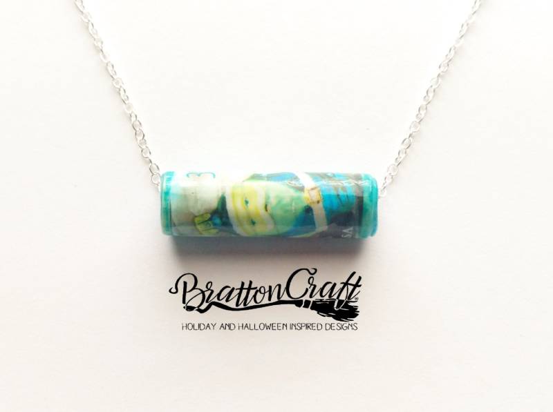 Blaue Halskette Mit Weihnachtsmann Anhänger Papierperle, Sterling Silber Kette von BrattonCraft