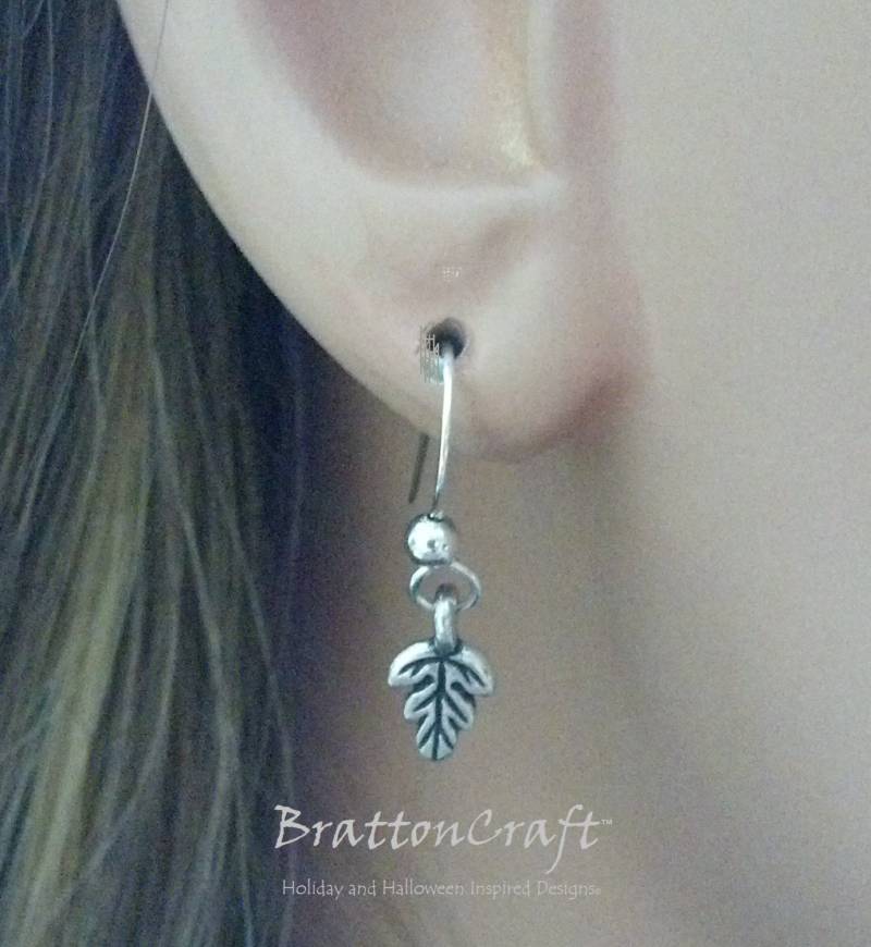 Eichenblatt Silberohrringe Zierlicher Naturschmuck von BrattonCraft