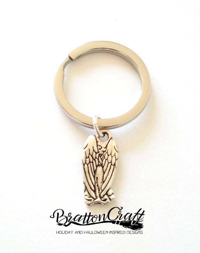 Silber Engel Keychain Zinn Religiöser Schlüsselring von BrattonCraft