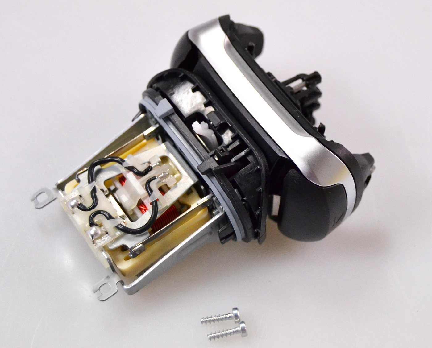 Braun Ersatzscherkopf Braun Antriebseinheit zu Braun Rasierer Type 5791, 5793 silber matt, 1 St., Braun Antriebseinheit zu Braun Rasierer Series 9 Type 5791, 5793 von Braun