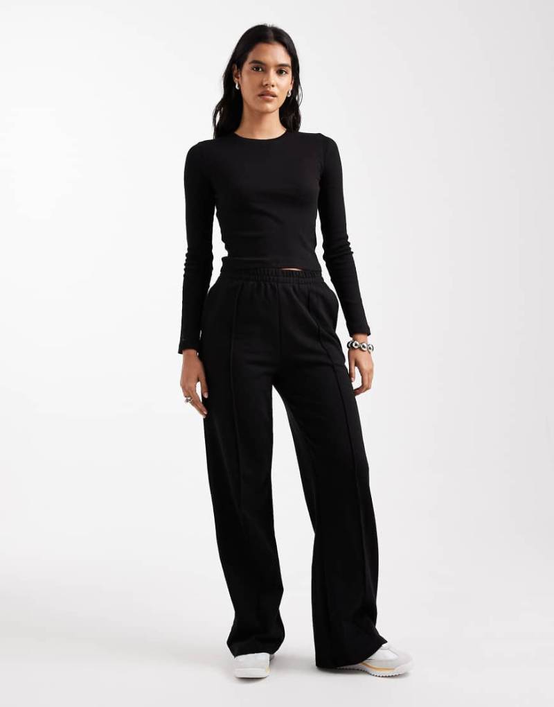 Brave Soul - Gerade geschnittene Jogginghose in Schwarz mit hohem Baumwollanteil von Brave Soul