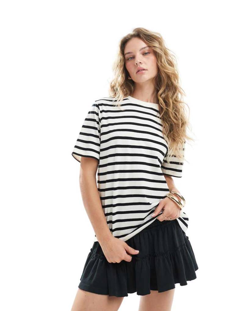 Brave Soul - Gestreiftes T-Shirt in Schwarz und Cremeweiß mit Rundhalsausschnitt von Brave Soul