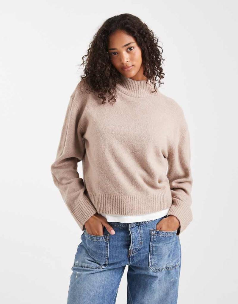 Brave Soul - Hochgeschlossener Strickpullover in Nerzbeige-Brown von Brave Soul