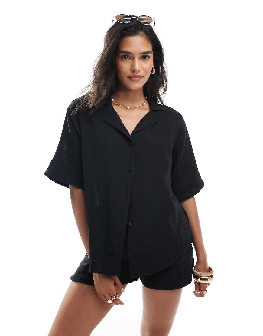 Brave Soul - Kurzärmliges Hemd in Schwarz mit Strukturmuster und Knopfleiste, Kombiteil von Brave Soul