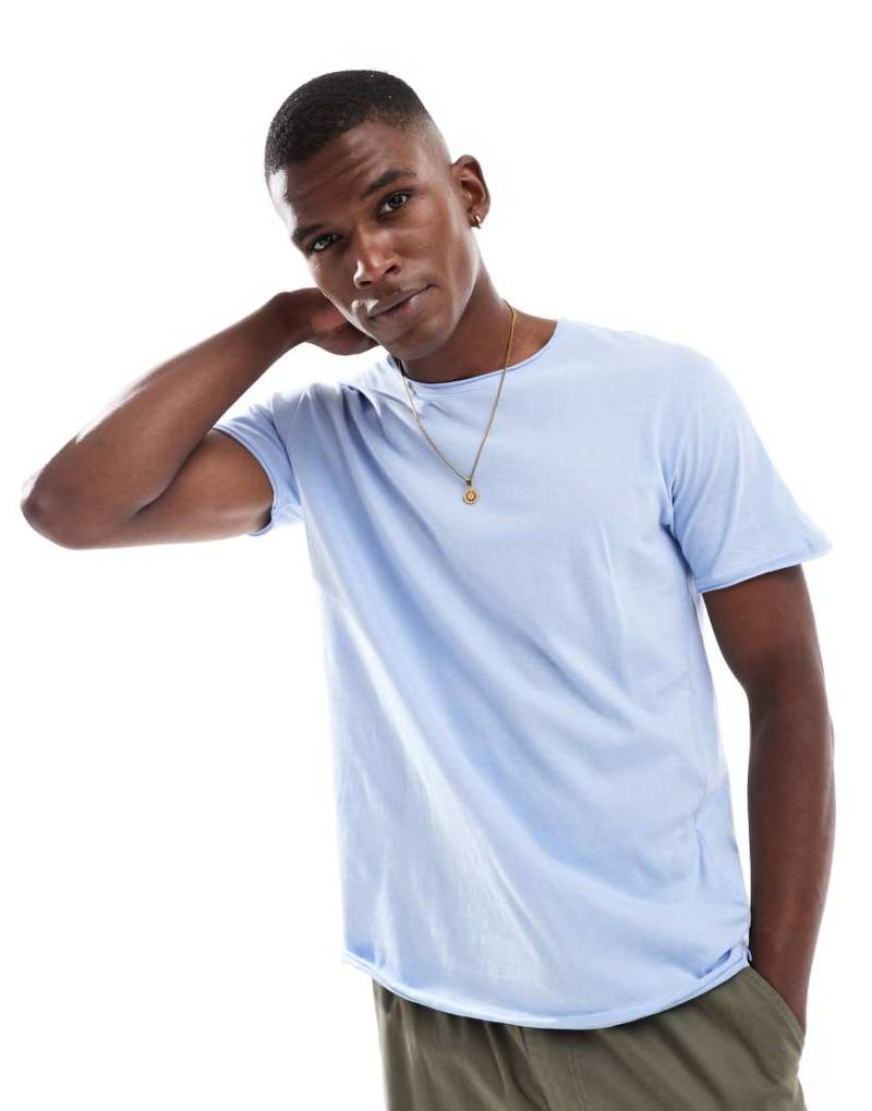 Brave Soul - Kurzärmliges T-Shirt in Hellblau mit unversäuberten Kanten von Brave Soul