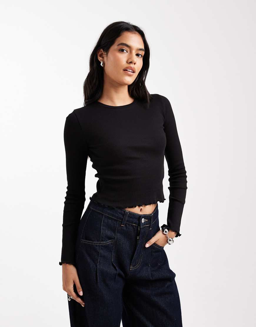 Brave Soul - Langärmliges Baumwoll-Shirt in Schwarz mit Kräuselsaum von Brave Soul