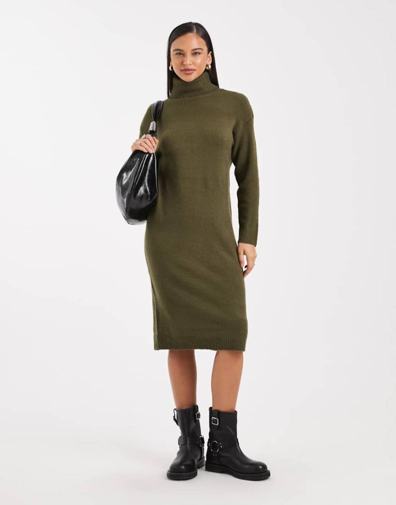 Brave Soul - Maxikleid aus Strick in Khaki mit Stehkragen-Grün von Brave Soul