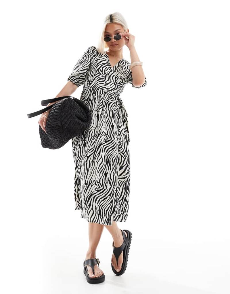 Brave Soul - Midi-Wickelkleid mit Zebraprint und Puffärmeln-Schwarz von Brave Soul